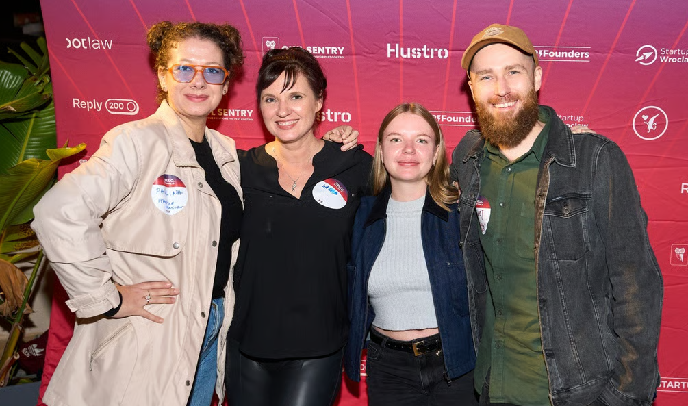 Od lewej: Paulina Muszyńska, Magdalena Okulowska, Krystyna Kardacz, Maciej Jacenik